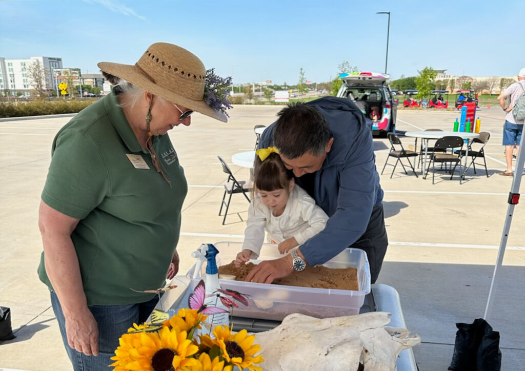 Blackland Prairie Chapter Community Engagement Outreach at FBC Plano with Outreach/Community Engagement Director Jean Suplick
