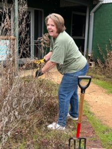 clean up at Tyler Nature Center